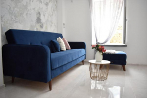 Art Apartments